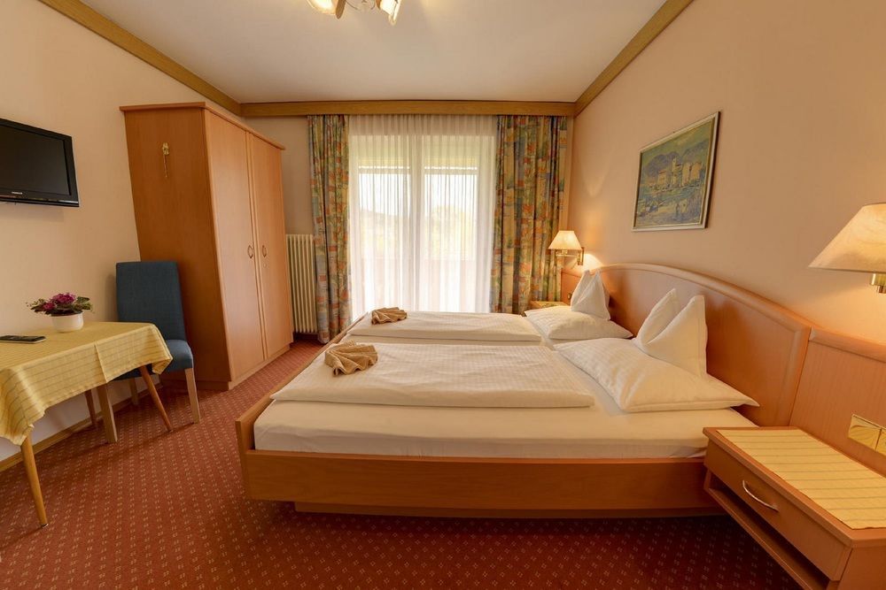 Fruehstueckspension Haus Golker Seeboden Extérieur photo
