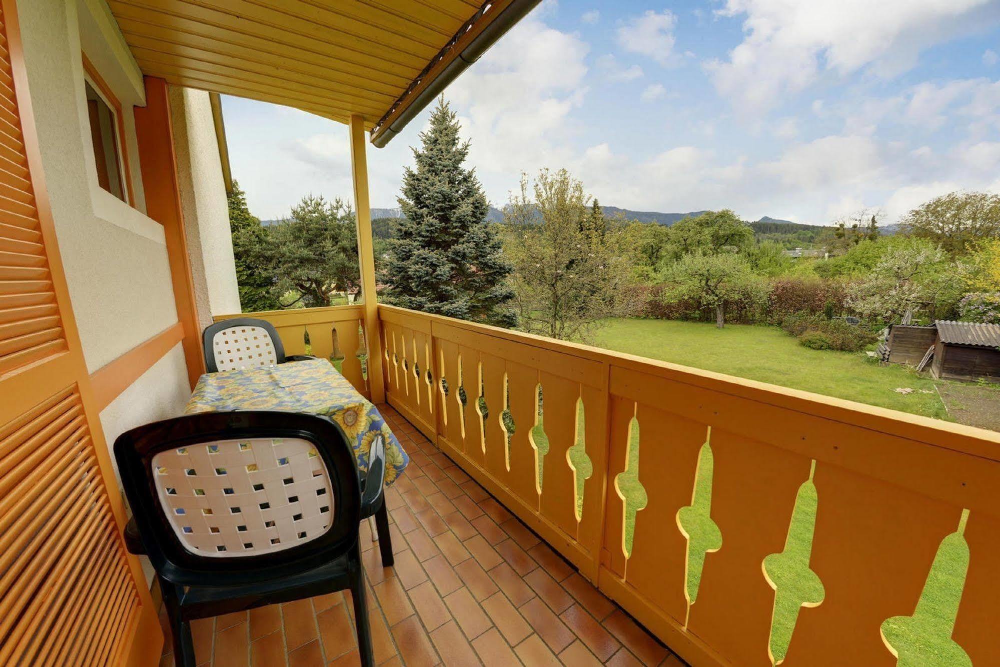 Fruehstueckspension Haus Golker Seeboden Extérieur photo