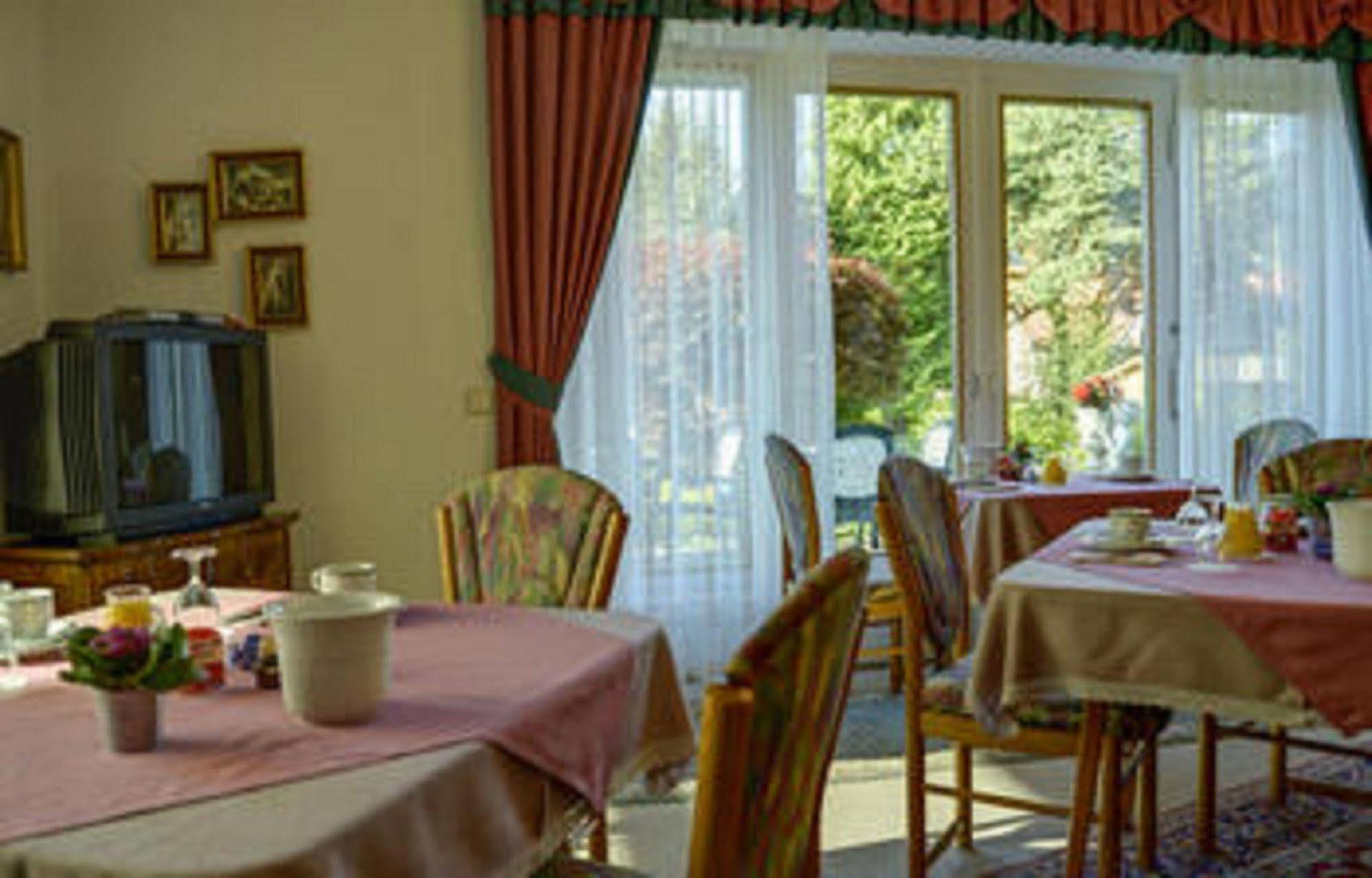 Fruehstueckspension Haus Golker Seeboden Extérieur photo